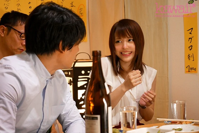 【独占】出張先の相部屋で絶倫上司に何度も中出しされて… 部長の粘着質な愛撫と濃厚SEXに溺れた巨乳新人OL 伊藤舞雪のパッケージ画像です