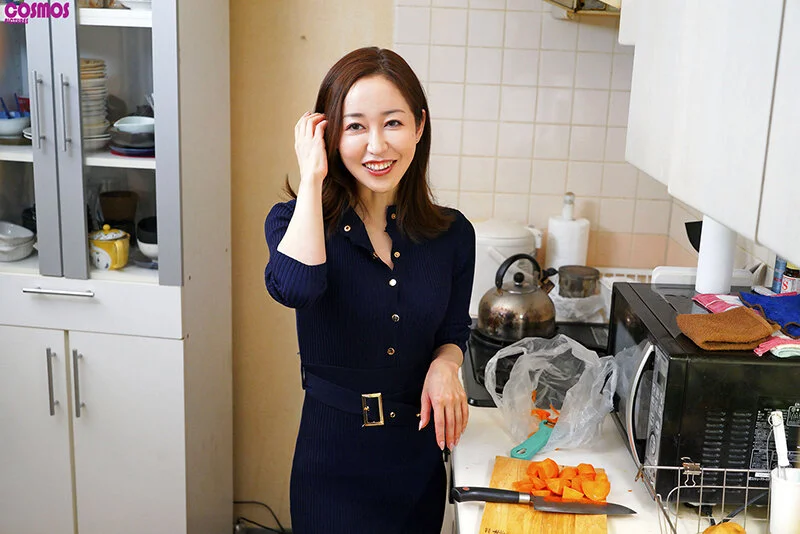 素人妻が一般大学生の自宅にコンドーム1つ渡され一泊 一度のゴム姦では満足できず宿泊中2度もガチ中出しを許してしまう 騎乗位がお好きなスレンダー妻 ゆうこさん36歳のパッケージ画像です