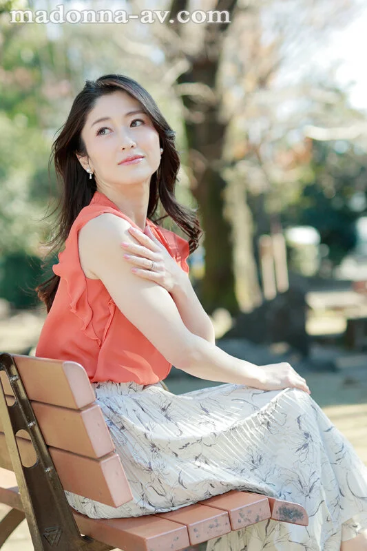 熟女（40歳～44歳）のジャンル画像②です