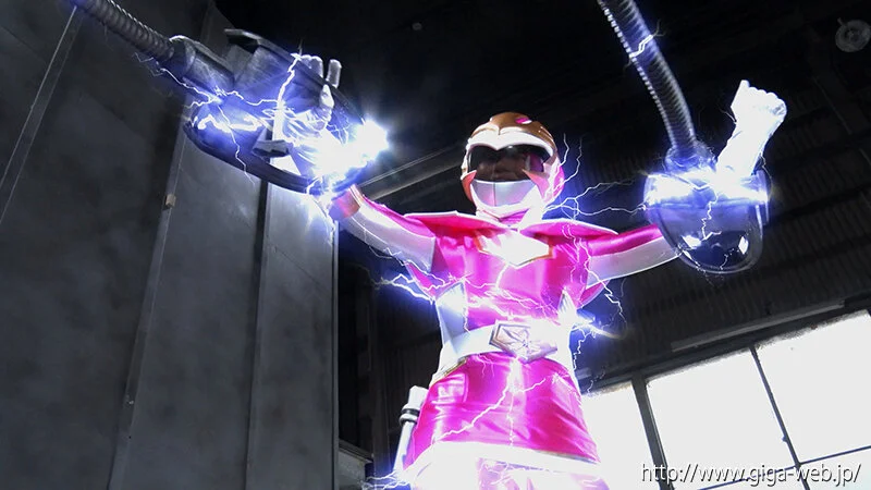 戦隊ヒロイン絶望のオークション 天空戦隊ウィングフォース 永澤ゆきののパッケージ画像です